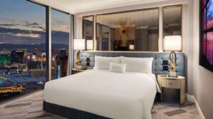 Fontainebleau Las Vegas, MICHELIN Key Award Hotel Book Now Pay Later in 