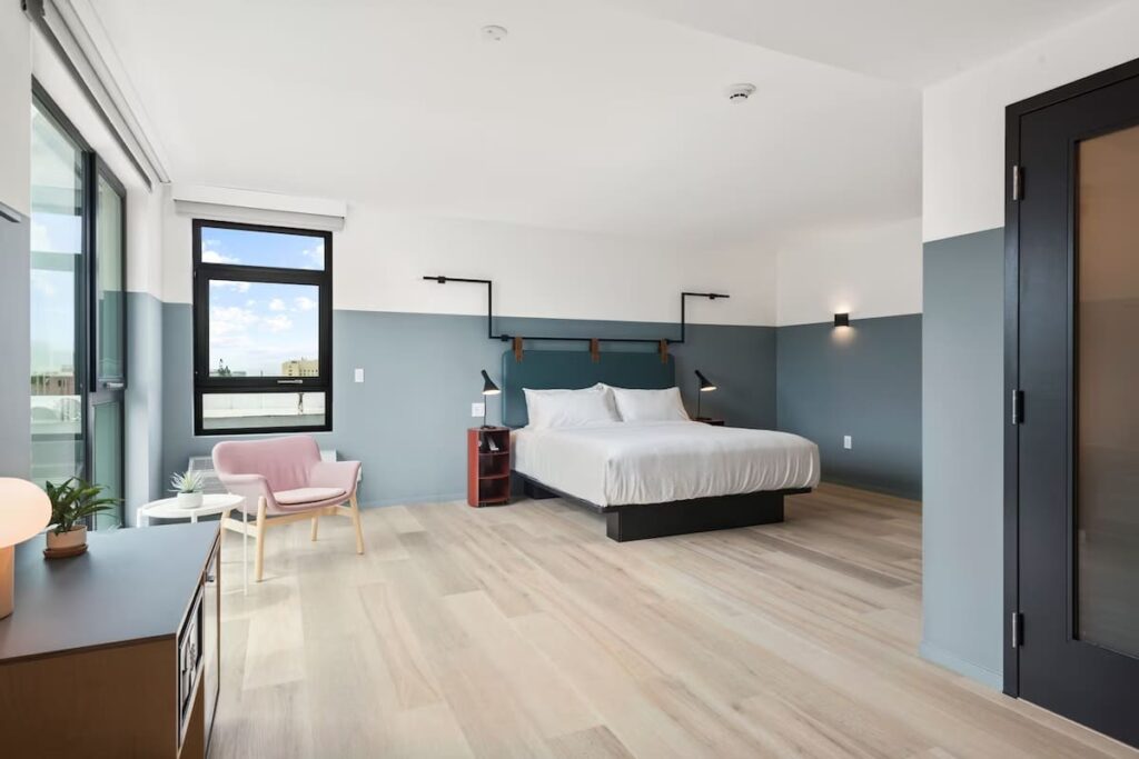 The Metric hotel in Los Angeles