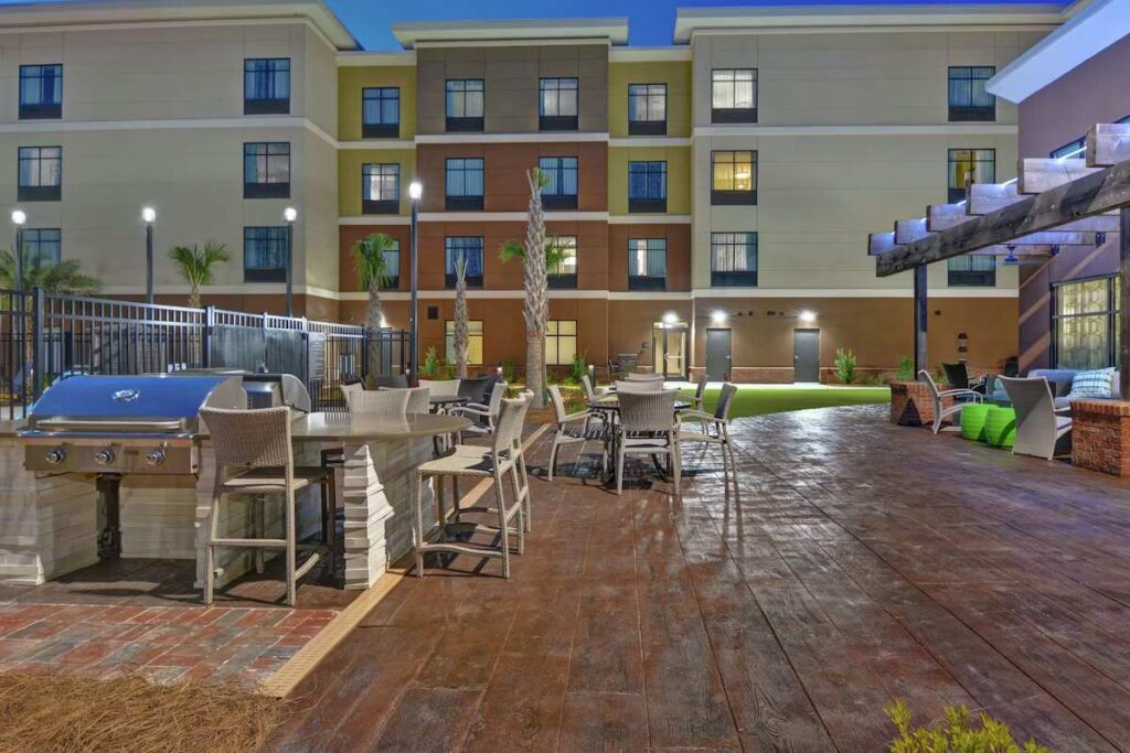 Homewood Suites by Hilton Savannah-North hotel in Savannah