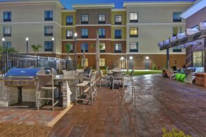 Homewood Suites by Hilton Savannah-North Book Now Pay Later in Savannah