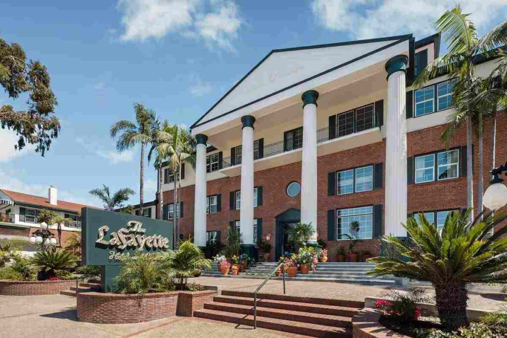 Lafayette Hotel & Club hotel in San Diego