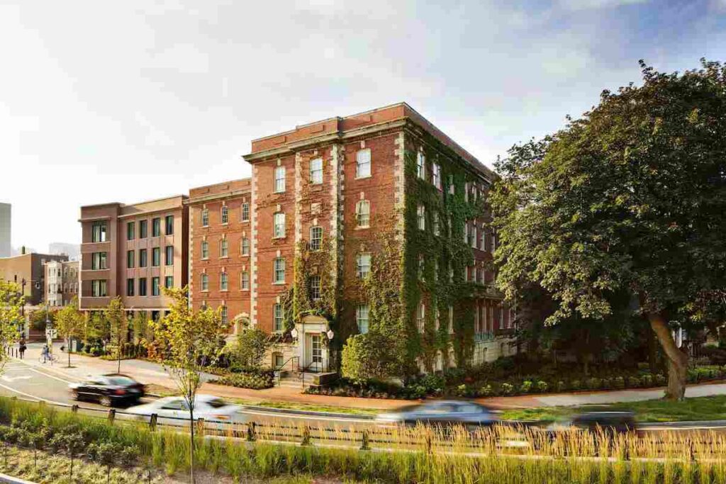 The Whitney Hotel hotel in Boston