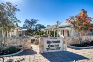 Blacksmith Quarters on Barons Creek Book Now Pay Later in Fredericksburg