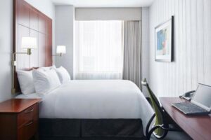 Club Quarters Hotel Central Loop, Chicago Book Now Pay Later in Chicago