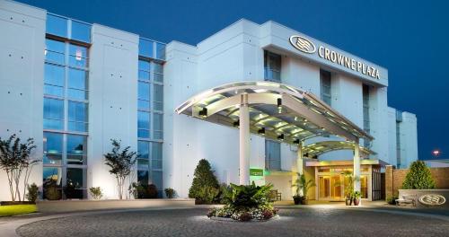 Crowne Plaza North Charleston hotel in North Charleston
