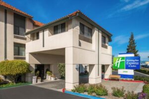 Holiday Inn Express & Suites Santa Clara - Silicon Valley by IHG Book Now Pay Later in Santa Clara
