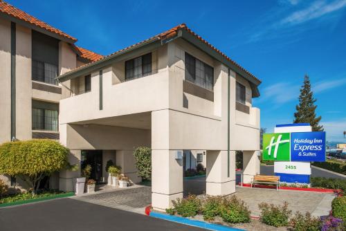 Holiday Inn Express & Suites Santa Clara – Silicon Valley by IHG hotel in Santa Clara
