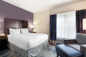Best Western Hartford Hotel and Suites Book Now Pay Later in 