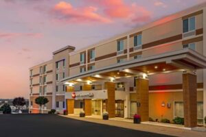 Best Western Plus North Shore Hotel Book Now Pay Later in Danvers