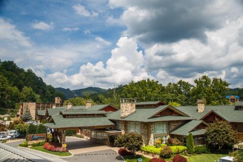 Greystone Lodge on the River hotel in Gatlinburg