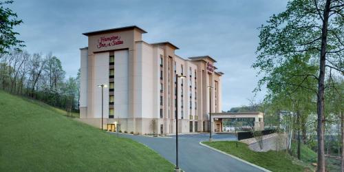 Hampton Inn & Suites – Knoxville Papermill Drive, TN hotel in Knoxville