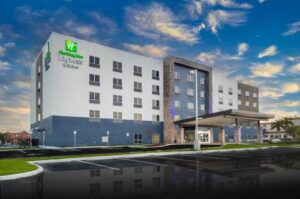 Holiday Inn Express & Suites - Fort Myers Airport by IHG Book Now Pay Later in Fort Myers