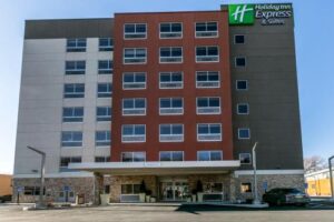 Holiday Inn Express & Suites Jersey City North - Hoboken by IHG Book Now Pay Later in Jersey City