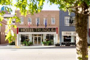 Hotel Trundle With Pay Later Option