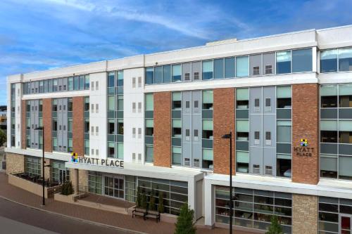Hyatt Place Boulder Pearl Street – Newly Renovated hotel in Boulder