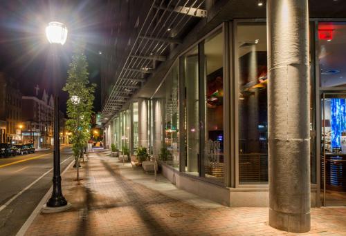 Hyatt Place Portland Downtown – Old Port Square hotel in Portland