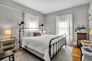 InnBuffalo Off Elmwood Book Now Pay Later in Buffalo