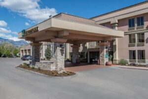 Quality Inn Colorado Springs South Book Now Pay Later in Colorado Springs