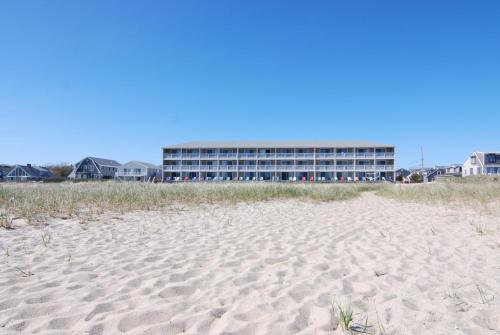 Sandcastle Resort hotel in Provincetown