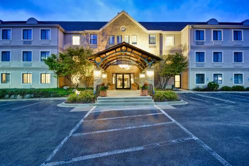 Staybridge Suites Madison – East by IHG hotel in Madison