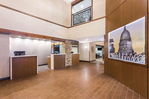 Wyndham Garden Madison Fitchburg hotel in Madison