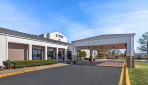 Comfort Inn & Suites Arlington Heights - Buffalo Grove Book Now Pay Later Hotels
