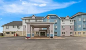 Comfort Inn & Suites Bellevue - Omaha Offutt AFB Book Now Pay Later Hotels