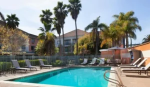 Courtyard by Marriott Oakland Airport Book Now Pay Later Hotels