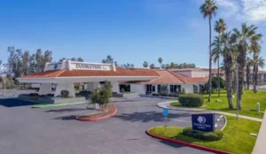 DoubleTree by Hilton Bakersfield Book Now Pay Later Hotels
