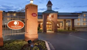 DoubleTree by Hilton Hotel Annapolis Book Now Pay Later Hotels