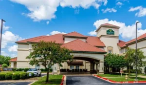 La Quinta by Wyndham Bentonville Book Now Pay Later Hotels