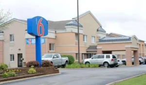 Motel 6-Anderson, IN Book Now Pay Later Hotels