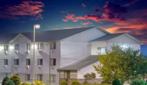 Super 8 by Wyndham Altoona Book Now Pay Later Hotels