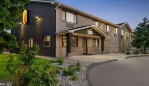 Super 8 by Wyndham Ankeny/Des Moines Area Book Now Pay Later Hotels