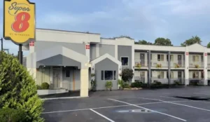 Super 8 by Wyndham Belleville St. Louis Area Book Now Pay Later Hotels