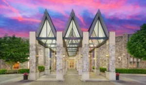 The Inn at Virginia Tech - On Campus Book Now Pay Later Hotels
