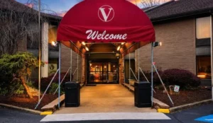 The View Inn & Suites Bethlehem / Allentown / Lehigh Airport Book Now Pay Later Hotels