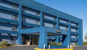 Baymont by Wyndham Davenport Book Now Pay Later Hotels