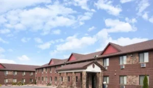 Baymont by Wyndham Eau Claire WI Book Now Pay Later Hotels