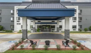 Best Western Bolingbrook Hotel Book Now Pay Later Hotels
