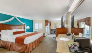 Best Western Harbour Inn & Suites Huntington - Sunset Beach Book Now Pay Later Hotels