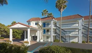 Comfort Inn Encinitas Near Legoland Book Now Pay Later Hotels