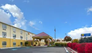 Comfort Inn Frederick - Ballenger Creek Book Now Pay Later Hotels