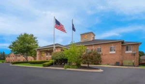 Comfort Inn & Suites Fenton Book Now Pay Later Hotels