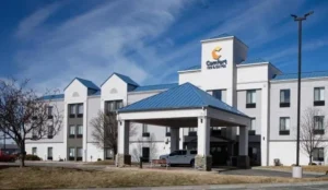 Comfort Inn & Suites Hutchinson Book Now Pay Later Hotels