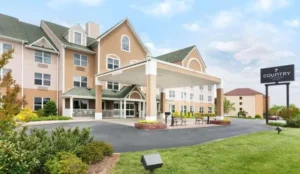 Country Inn & Suites by Radisson, Burlington Elon , NC Book Now Pay Later Hotels