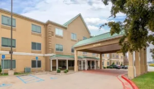 Country Inn & Suites by Radisson, Columbia, MO Book Now Pay Later Hotels