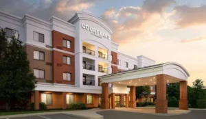 Courtyard Dayton-University of Dayton Book Now Pay Later Hotels