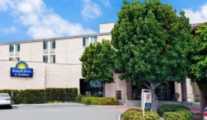 Days Inn & Suites by Wyndham Fullerton Book Now Pay Later Hotels