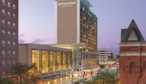 DoubleTree by Hilton Hotel Cedar Rapids Convention Complex Book Now Pay Later Hotels